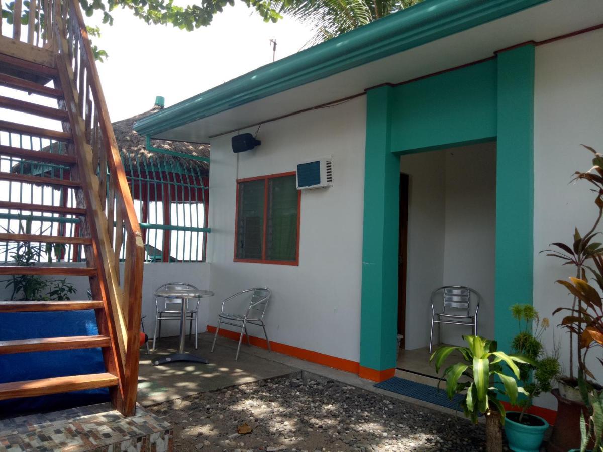 Smallfry'S Beach Resort Calatrava  Екстериор снимка