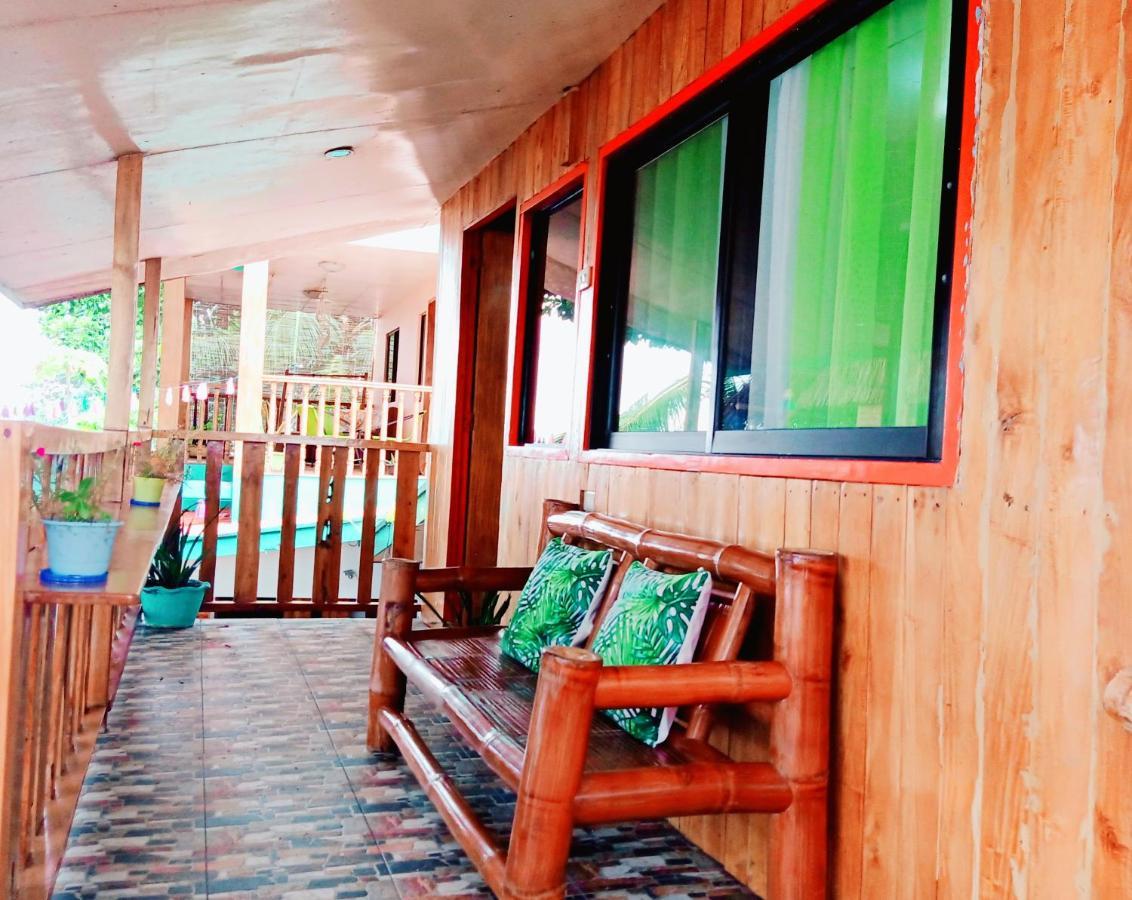 Smallfry'S Beach Resort Calatrava  Екстериор снимка